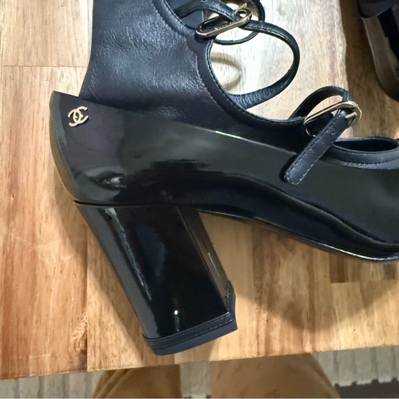 Chanel NEW IN BOX Buckle Gladiator Mid Calf Patent Leather Black Mary Jane Boots - Picture 12 of 12